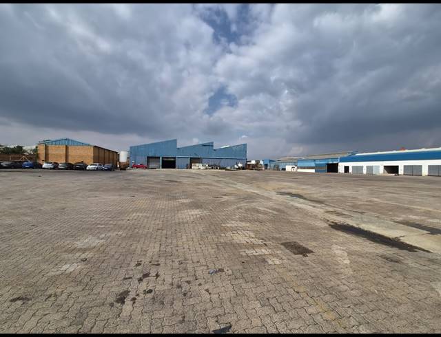 5,000M² INDUSTRIAL YARD TO LET IN WADEVILLE